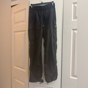 lululemon athletica Black  lined dance  Pants size 4